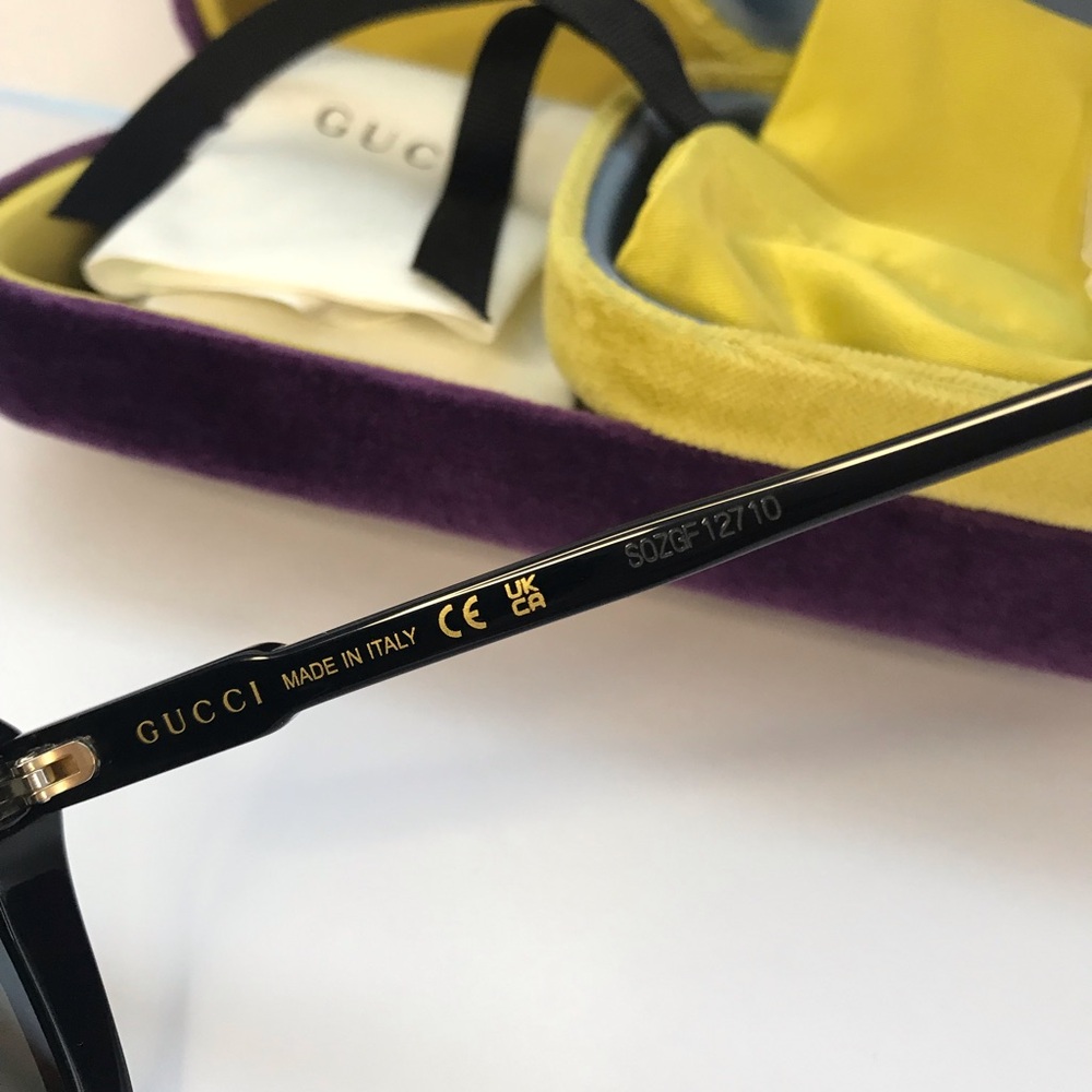 New Authentic Gucci Grey Square Ladies Sunglasses GG0533SA 001 56 - Picture 12 of 14
